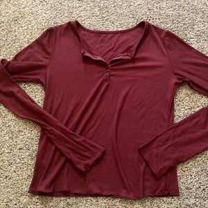 Women's Burgundy Long Sleeve Top